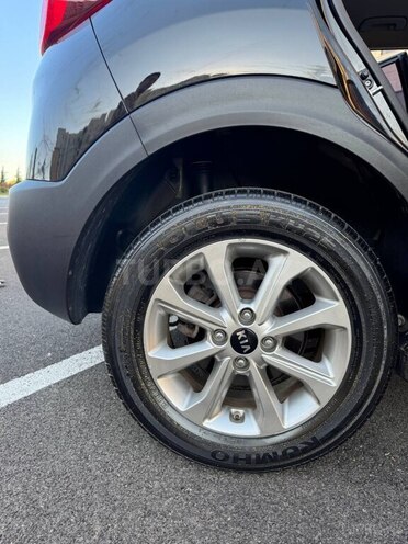 Kia Stonic-12