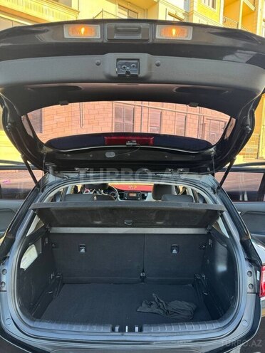 Kia Stonic-5