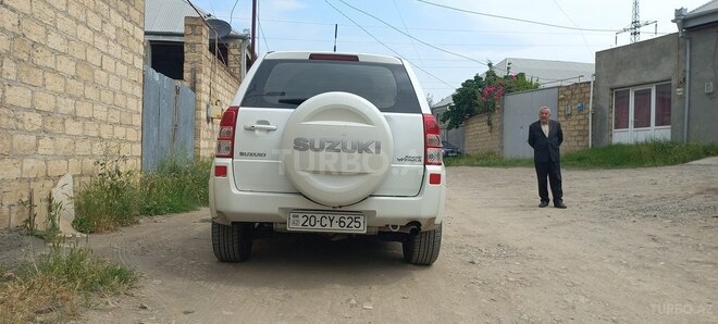 Suzuki Grand Vitara 2008, 221,000 km - 2.4 l - Gəncə