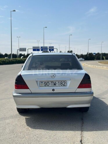 Mercedes C 180 1999, 300,000 km - 1.8 л - Bakı