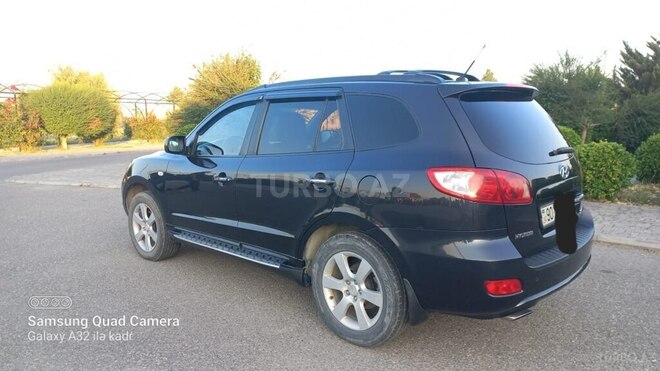 Hyundai Santa Fe-3