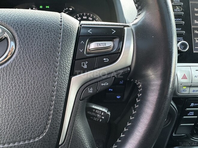 Toyota Land Cruiser Prado-14