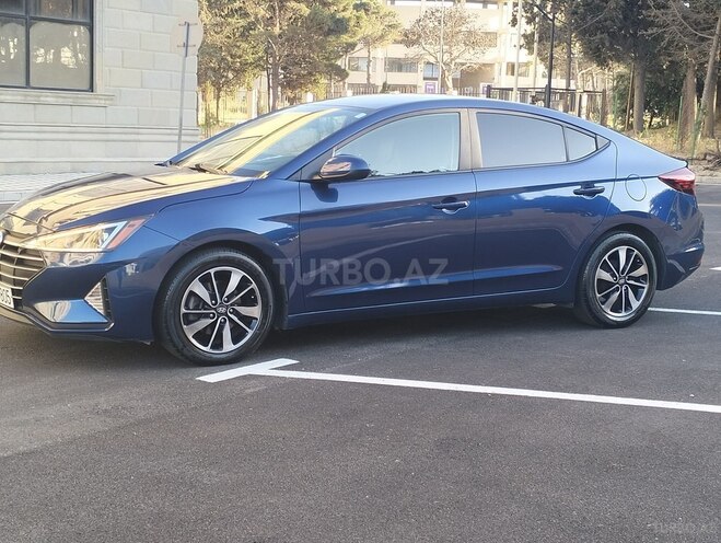 Hyundai Elantra 2018, 168,981 km - 2.0 l - Bakı
