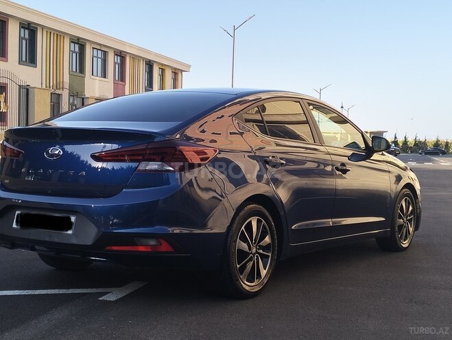 Hyundai Elantra 2018, 168,981 km - 2.0 l - Bakı