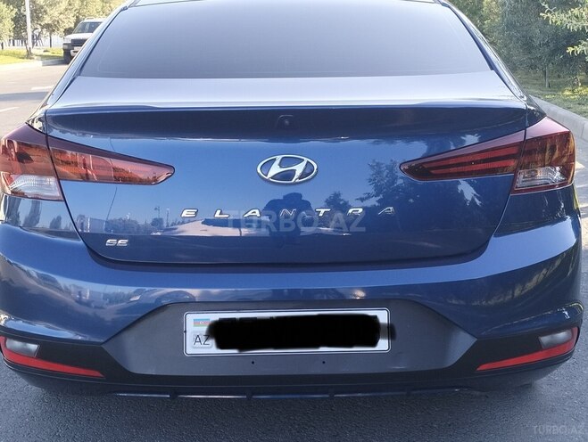 Hyundai Elantra 2018, 168,981 km - 2.0 l - Bakı