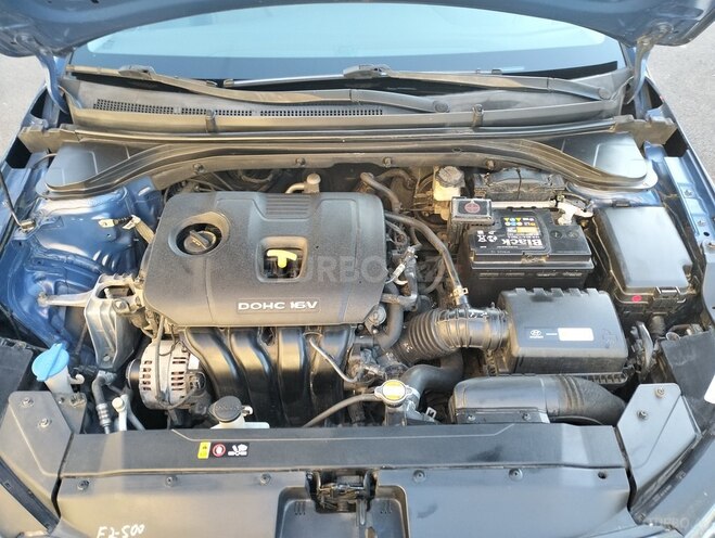 Hyundai Elantra 2018, 168,981 km - 2.0 l - Bakı