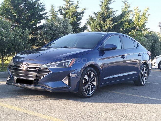 Hyundai Elantra 2018, 168,981 km - 2.0 l - Bakı