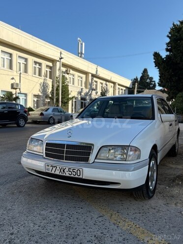 Mercedes C 180-7