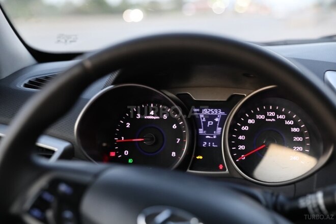Hyundai Veloster 2012, 182,000 km - 1.6 л - Bakı