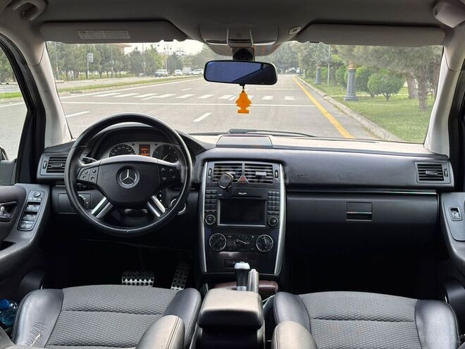 Mercedes B 170 2008, 144,000 km - 1.7 l - Bakı
