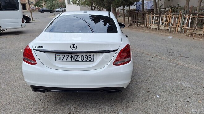 Mercedes C 300 2015, 141,000 km - 2.0 л - Sumqayıt