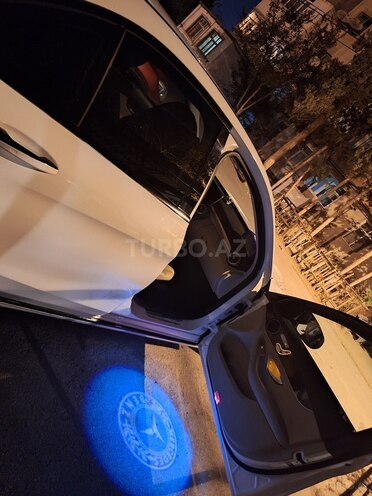 Mercedes C 300 2015, 141,000 km - 2.0 л - Sumqayıt