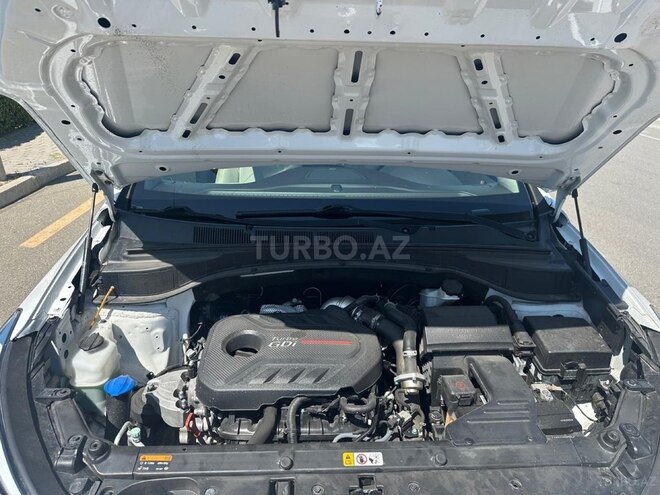 Hyundai Santa Fe-17