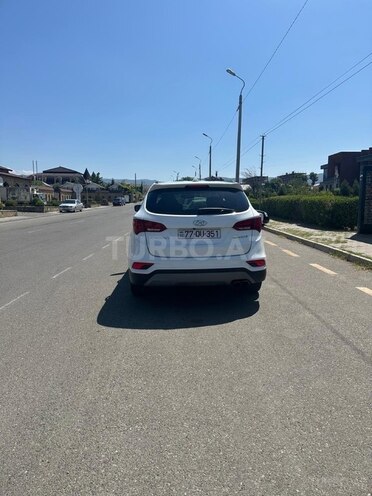 Hyundai Santa Fe-7