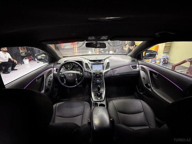 Hyundai Avante 2013, 248,500 km - 1.6 l - Bakı
