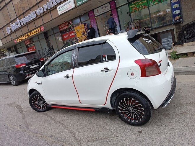 Toyota Yaris 2007, 245,000 km - 1.3 l - Bakı