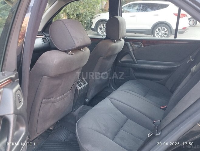 Mercedes E 240 1998, 256,000 km - 2.4 l - Sumqayıt