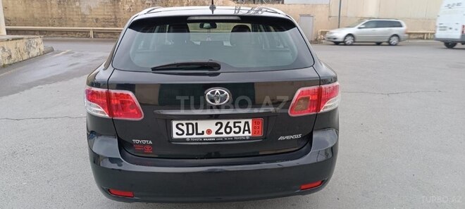 Toyota Avensis 2009, 400,000 km - 2.2 l - Bakı
