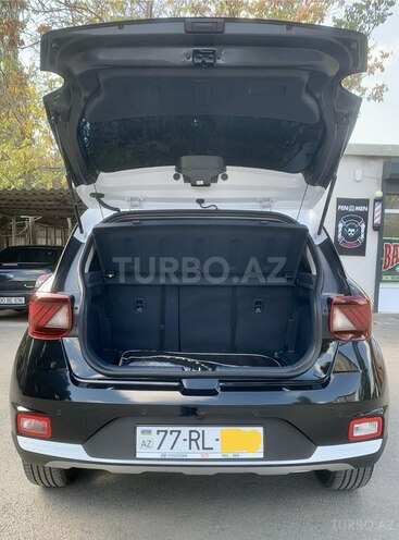 Hyundai Venue 2023, 2,700 km - 1.6 л - Bakı