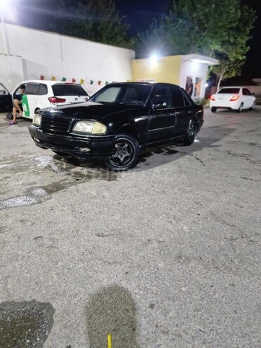 Mercedes C 280 1996, 193,000 km - 2.8 l - Bakı