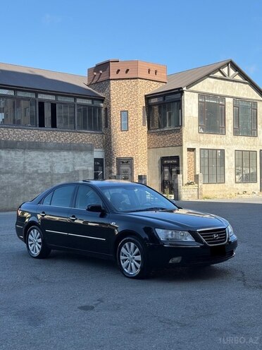 Hyundai Sonata-2
