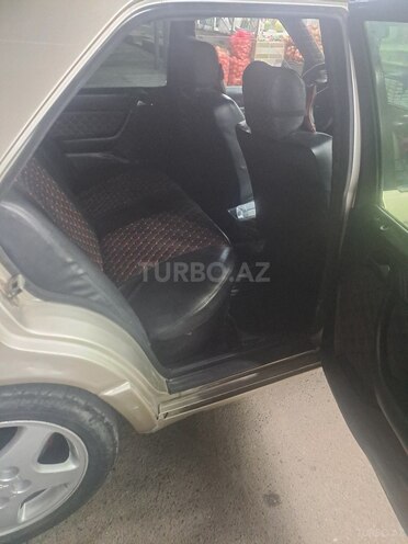 Mercedes E 300 d 1987, 300,000 km - 3.0 l - Beyləqan