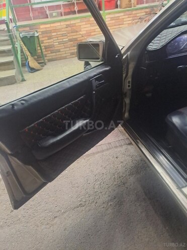 Mercedes E 300 d 1987, 300,000 km - 3.0 l - Beyləqan