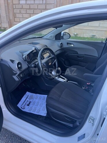 Chevrolet Aveo-9