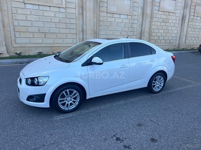 Chevrolet Aveo-6