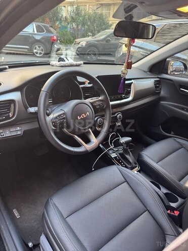 Kia Stonic-3
