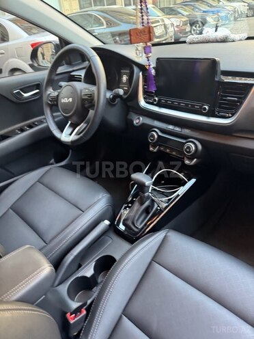 Kia Stonic-4