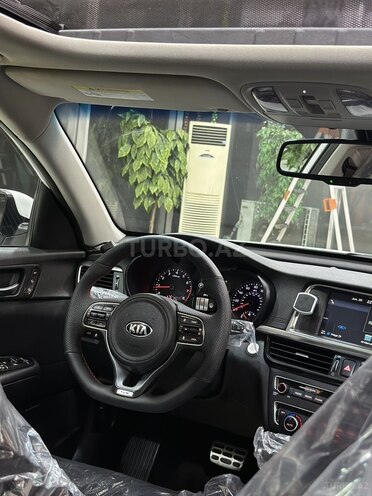 Kia Optima-24
