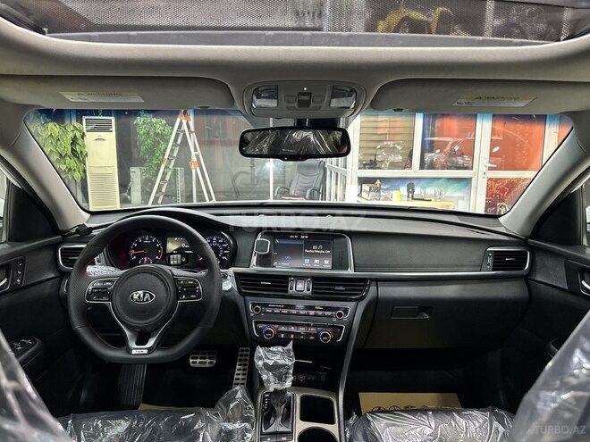 Kia Optima-27