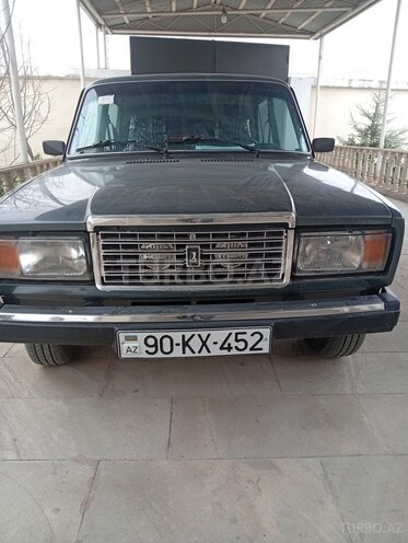 LADA (VAZ) 2107 2010, 90,000 km - 1.6 l - Salyan