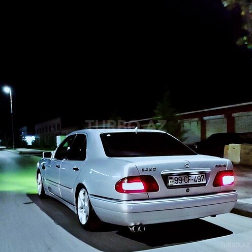 Mercedes E 240 1999, 292,400 km - 2.4 l - Xaçmaz