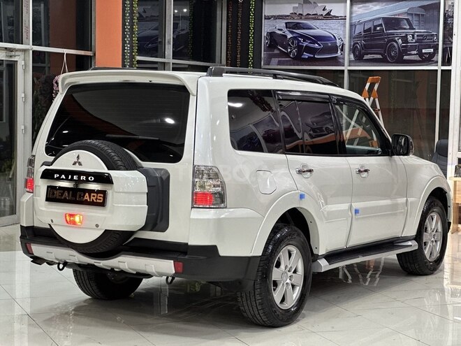 Mitsubishi Pajero 2009, 212,000 km - 3.0 l - Sumqayıt