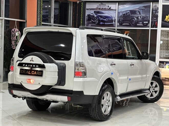 Mitsubishi Pajero 2009, 212,000 km - 3.0 l - Sumqayıt