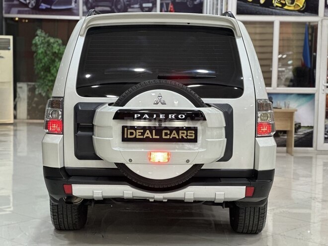 Mitsubishi Pajero 2009, 212,000 km - 3.0 l - Sumqayıt