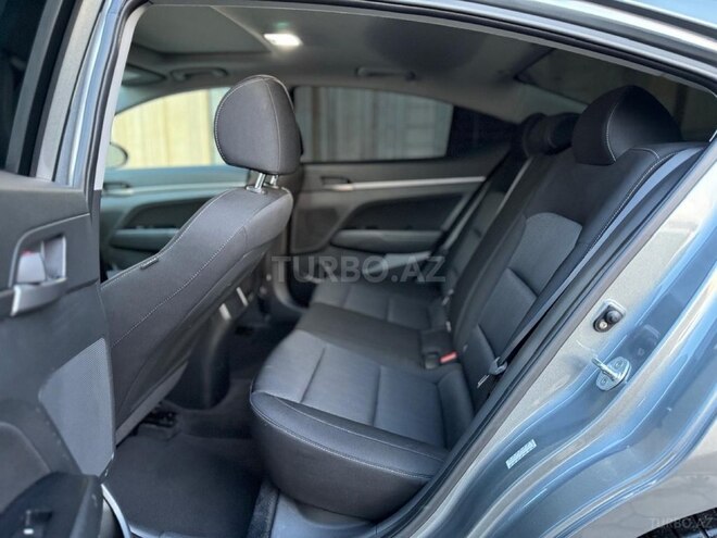 Hyundai Elantra 2017, 128,000 km - 2.0 л - Bakı