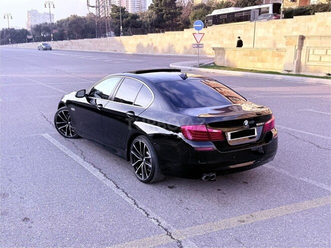 BMW 528-12