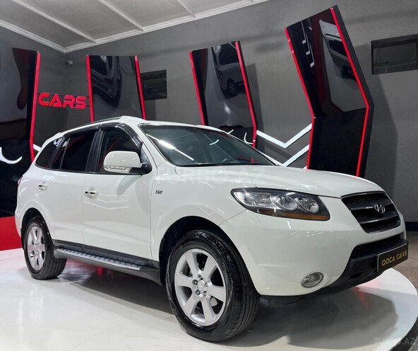 Hyundai Santa Fe-4
