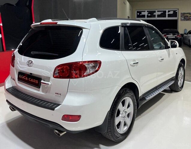 Hyundai Santa Fe-9