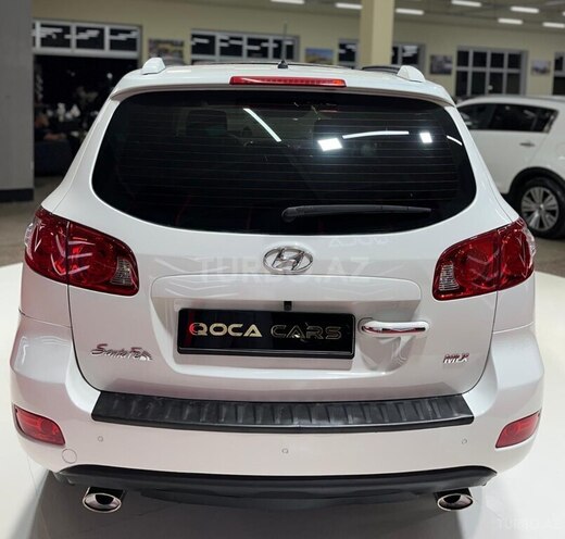 Hyundai Santa Fe-11