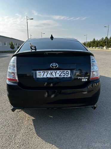 Toyota Prius-5