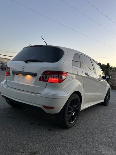 Mercedes B 180 2009, 238,845 km - 1.7 l - Bakı