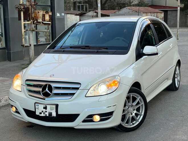 Mercedes B 180 2011, 111,000 km - 1.7 l - Sumqayıt