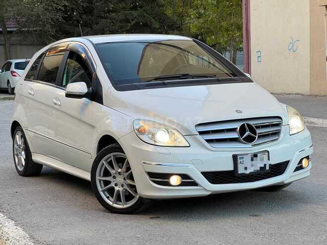 Mercedes B 180 2011, 111,000 km - 1.7 l - Sumqayıt