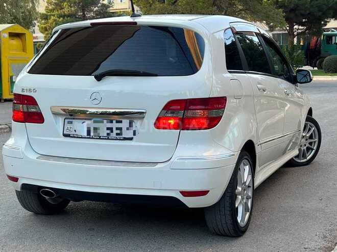 Mercedes B 180 2011, 111,000 km - 1.7 l - Sumqayıt