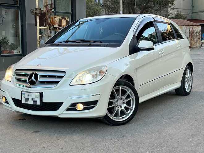 Mercedes B 180 2011, 111,000 km - 1.7 l - Sumqayıt