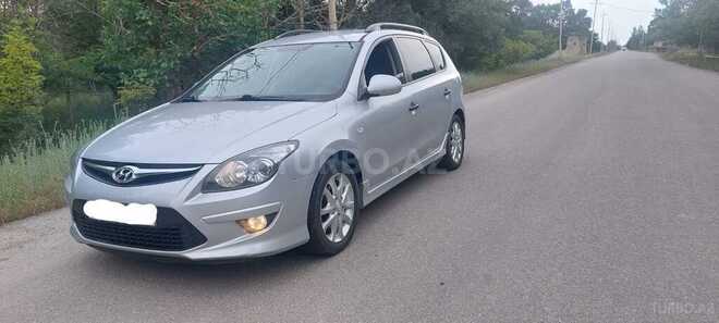 Hyundai i30 2011, 240,500 km - 1.4 l - Xudat